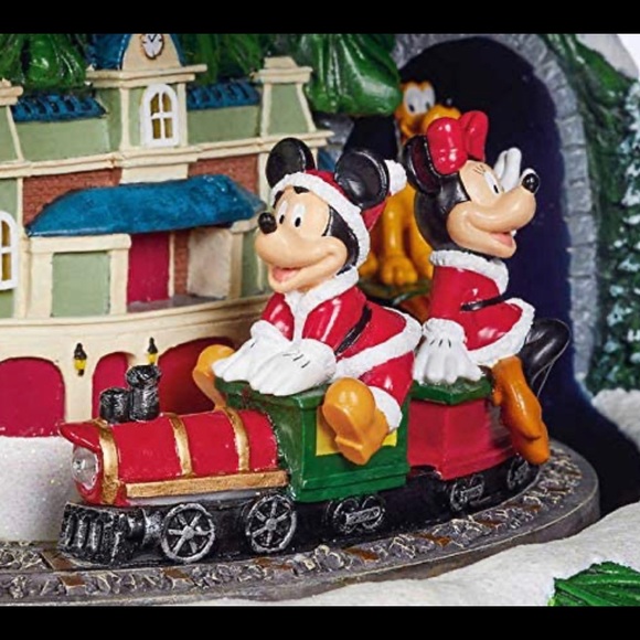 Disney Christmas tree table top ceramic plays Christmas songs - Picture 2 of 6